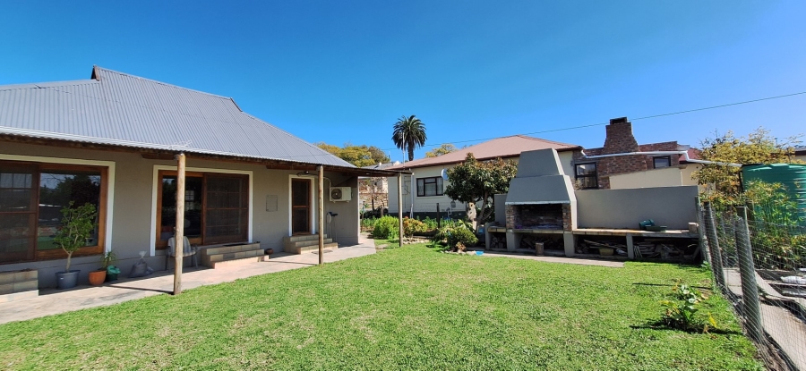 2 Bedroom Property for Sale in Heidelberg Western Cape